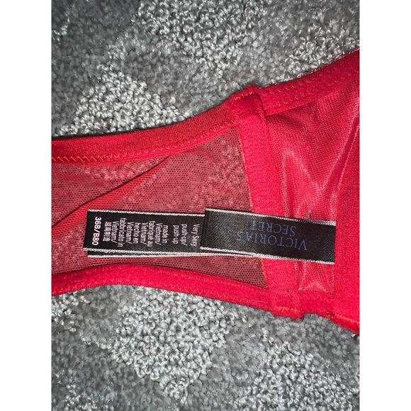 36B Victoria's Secret Bra Very Sexy Padded Push Up Red Satin Valentine's Day - Picture 7 of 8